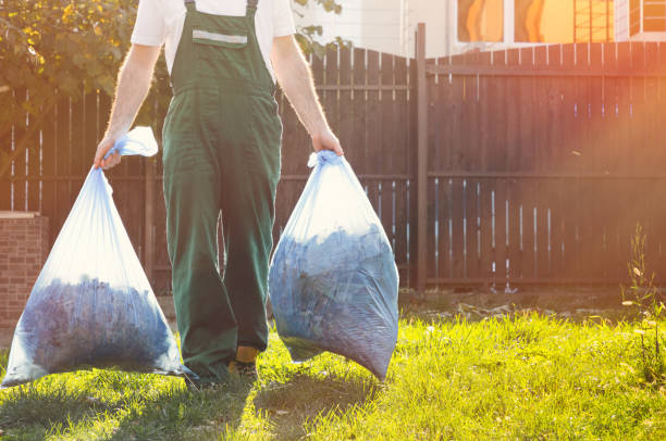 Best Construction Debris Removal  in Redgranite, WI